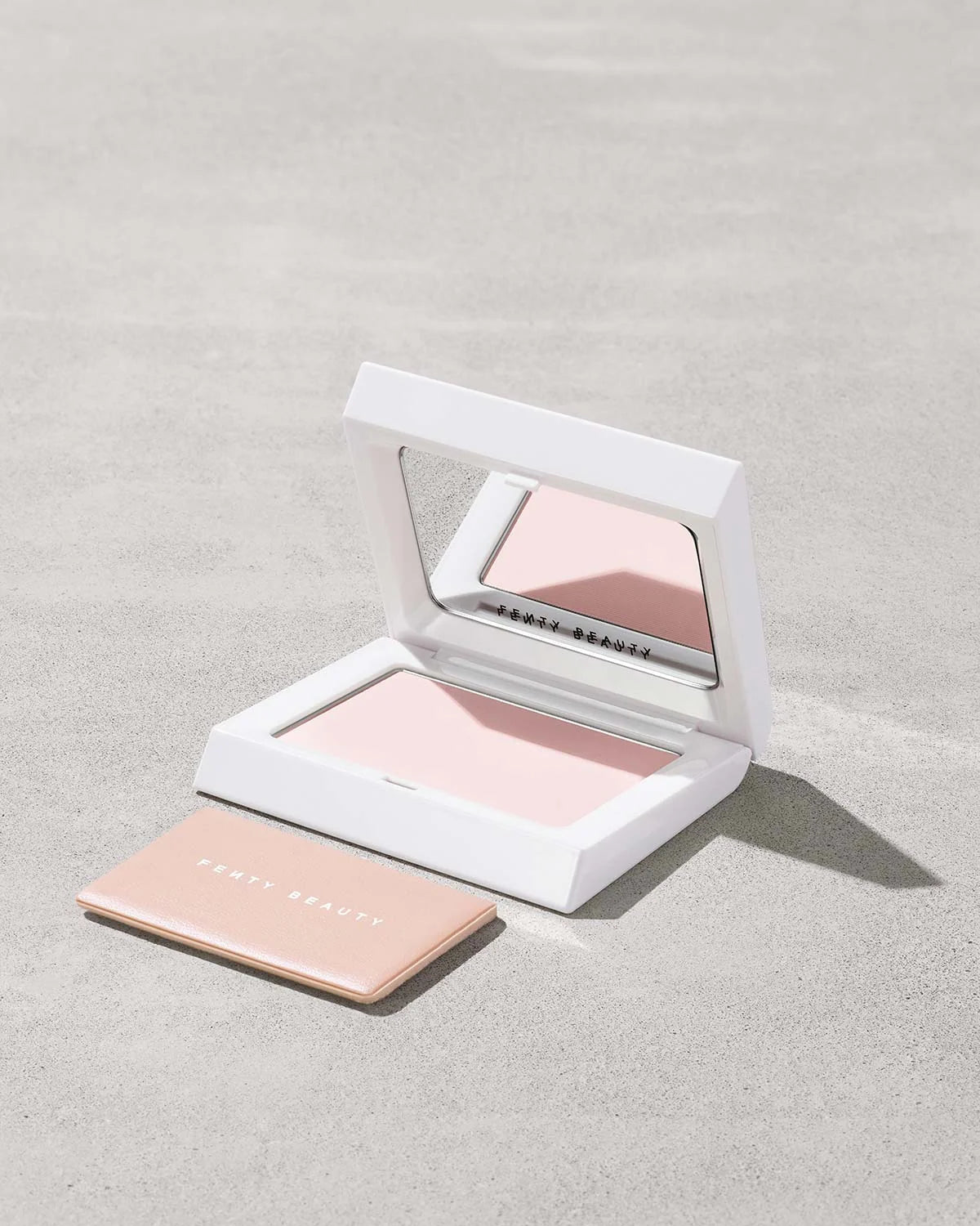 Fenty Bright Fix Polvo Matte
