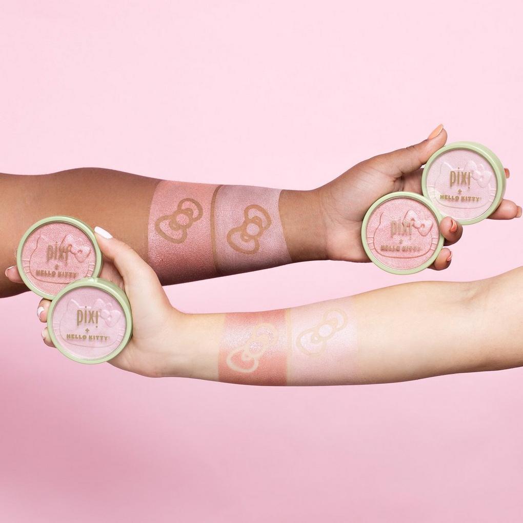 Glow-y Powder Pixi x Hello kitty