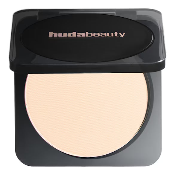 Easy bake pressed powder Huda Beauty