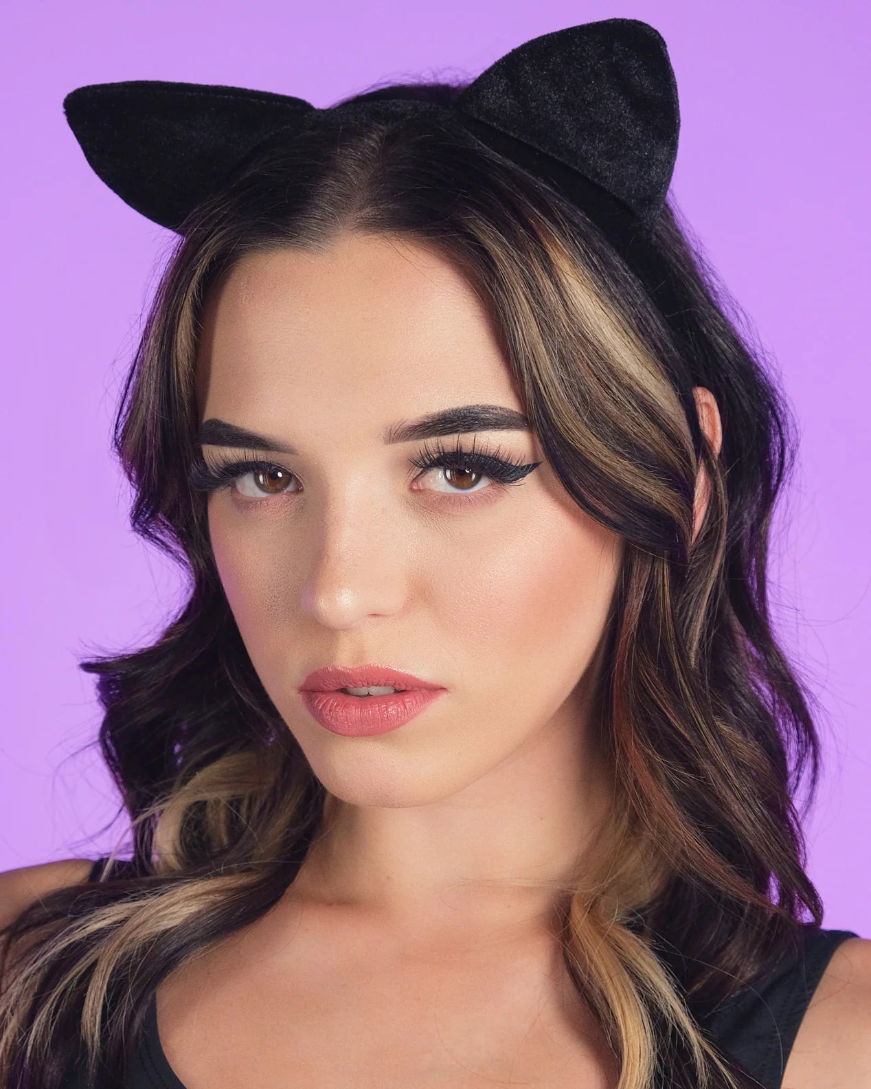 L.A colors black cat diadema skincare