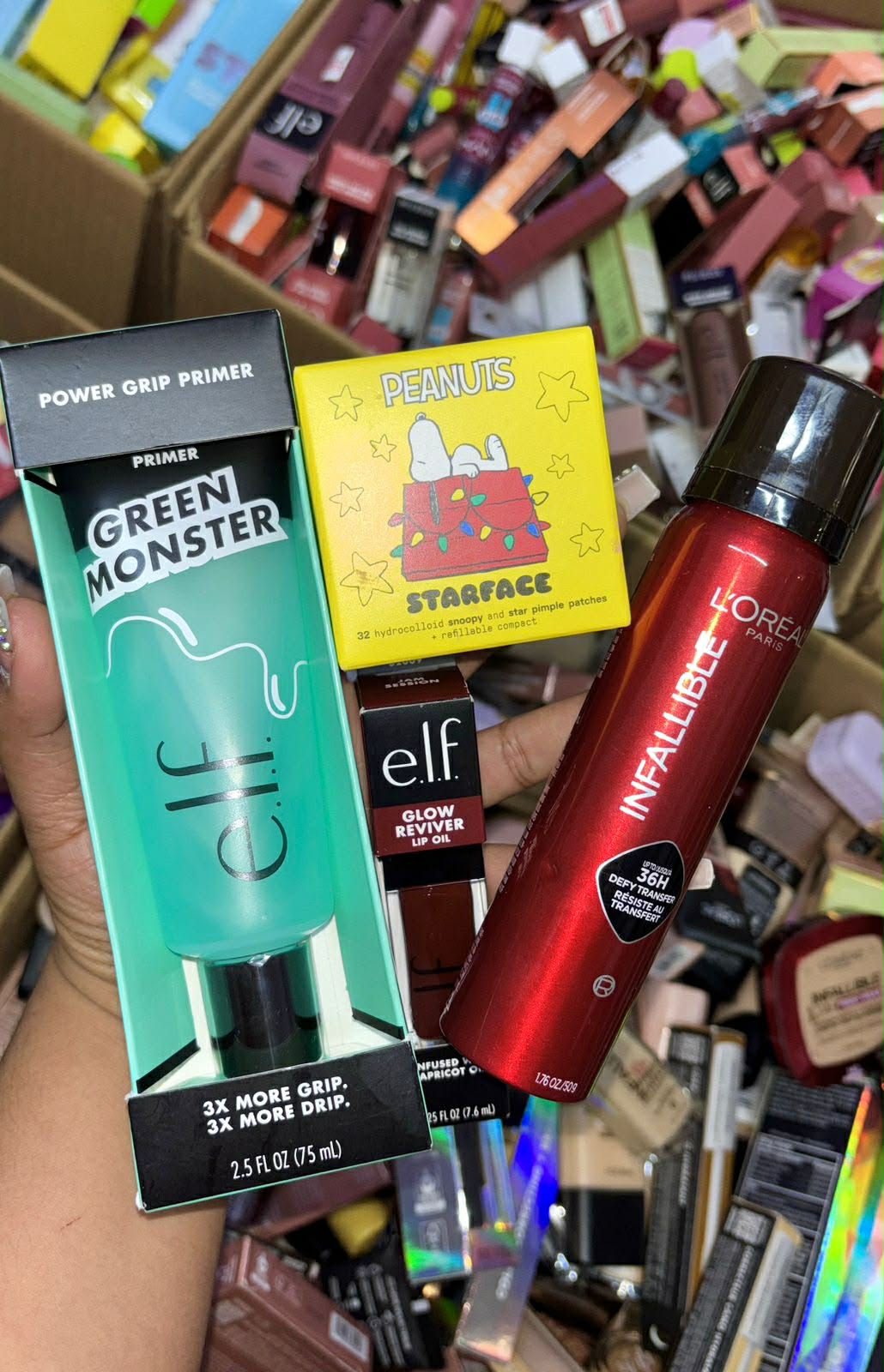 Paca de maquillaje ELF y marcas mixtas